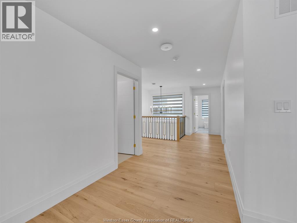 3684 SUTTON AVENUE - 23