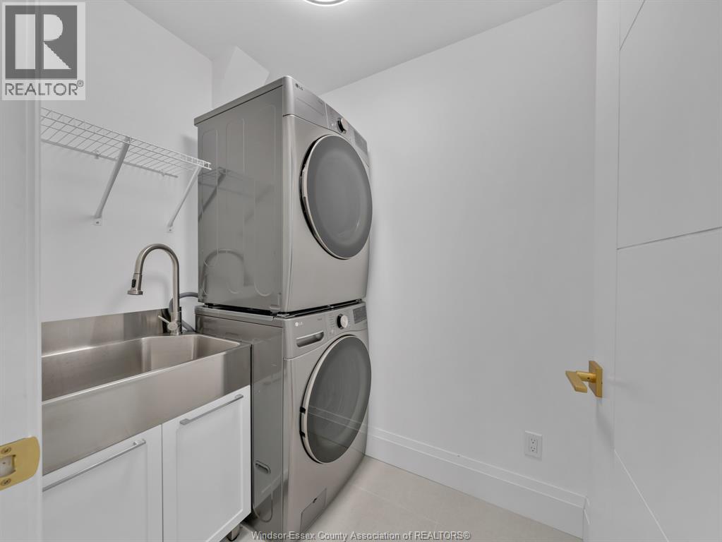 3684 SUTTON AVENUE - 29