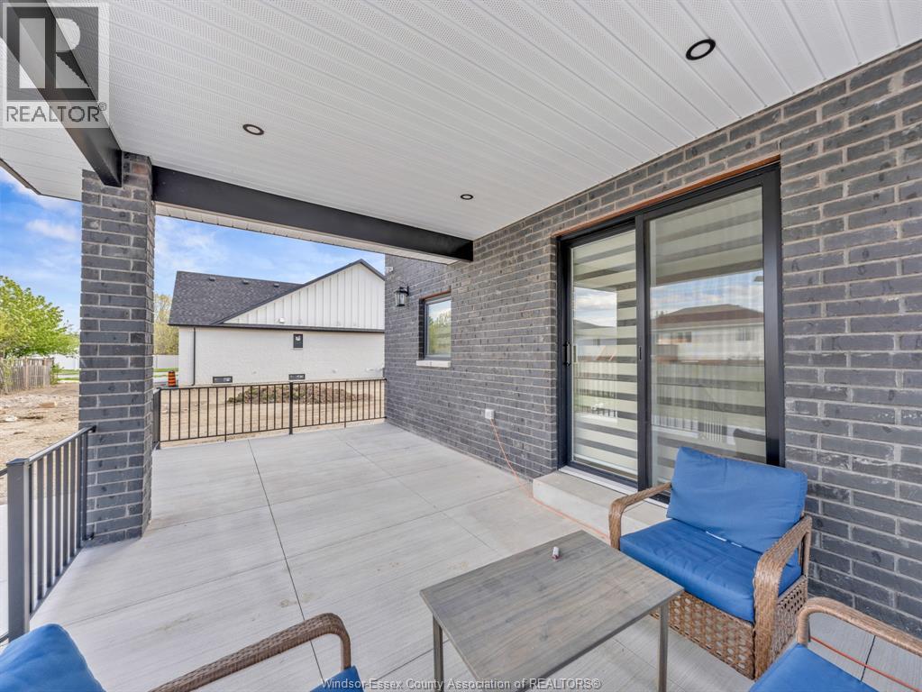 3684 SUTTON AVENUE - 44