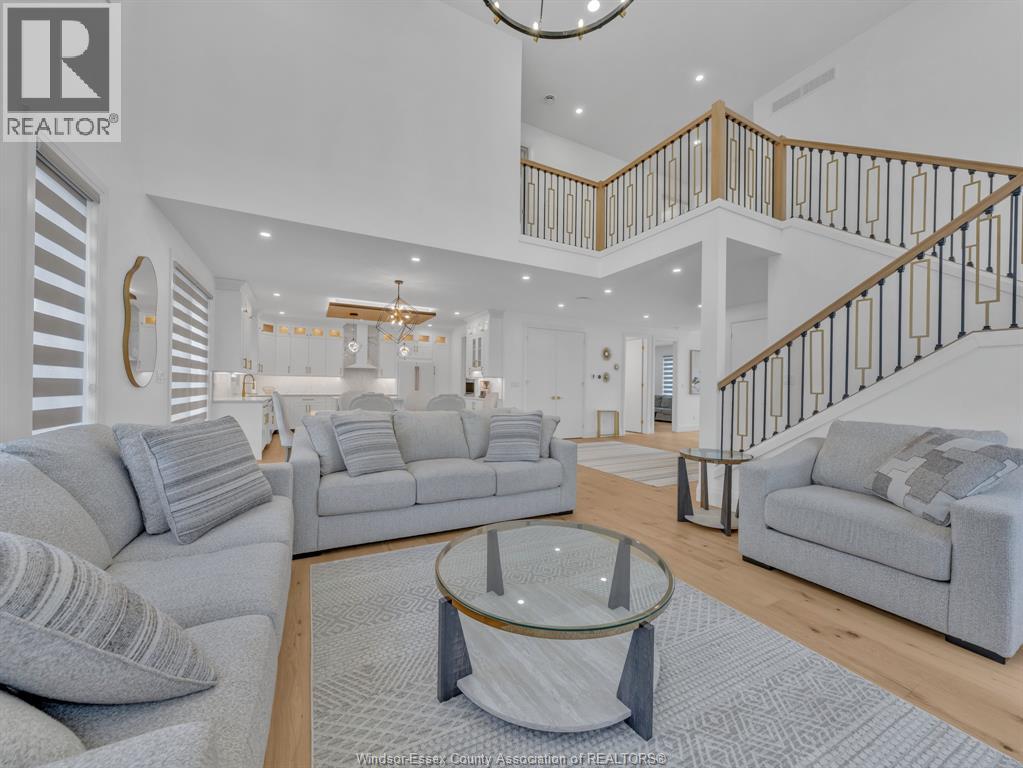 3684 SUTTON AVENUE - 8