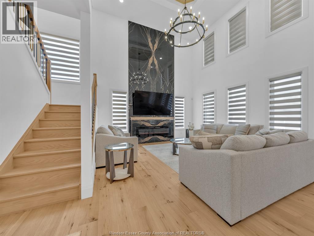 3684 SUTTON AVENUE - 9