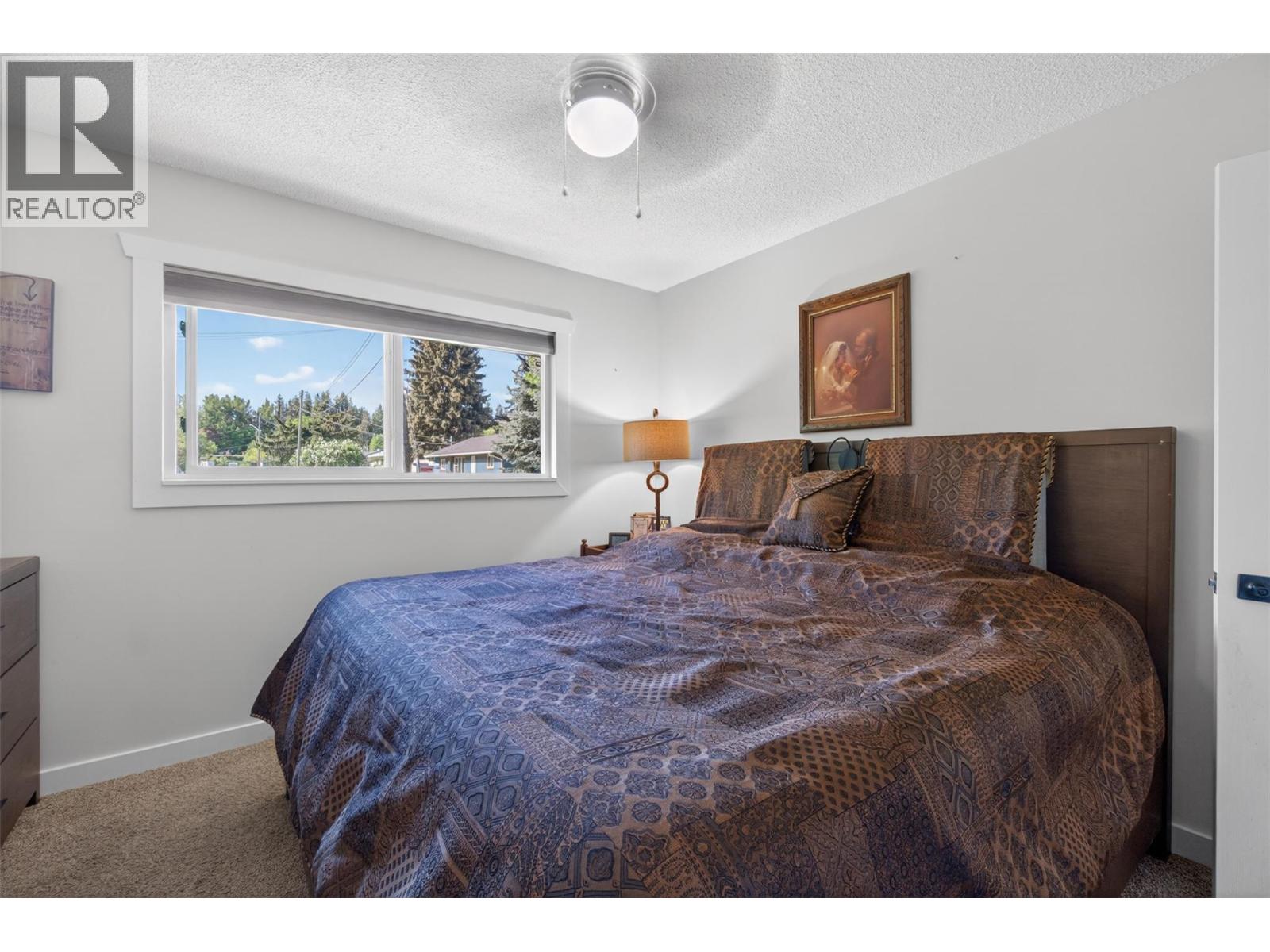  5421 71 Avenue Northeast, Salmon Arm
