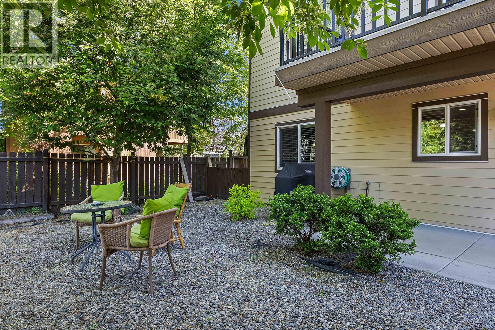 4002 25 Street - 43