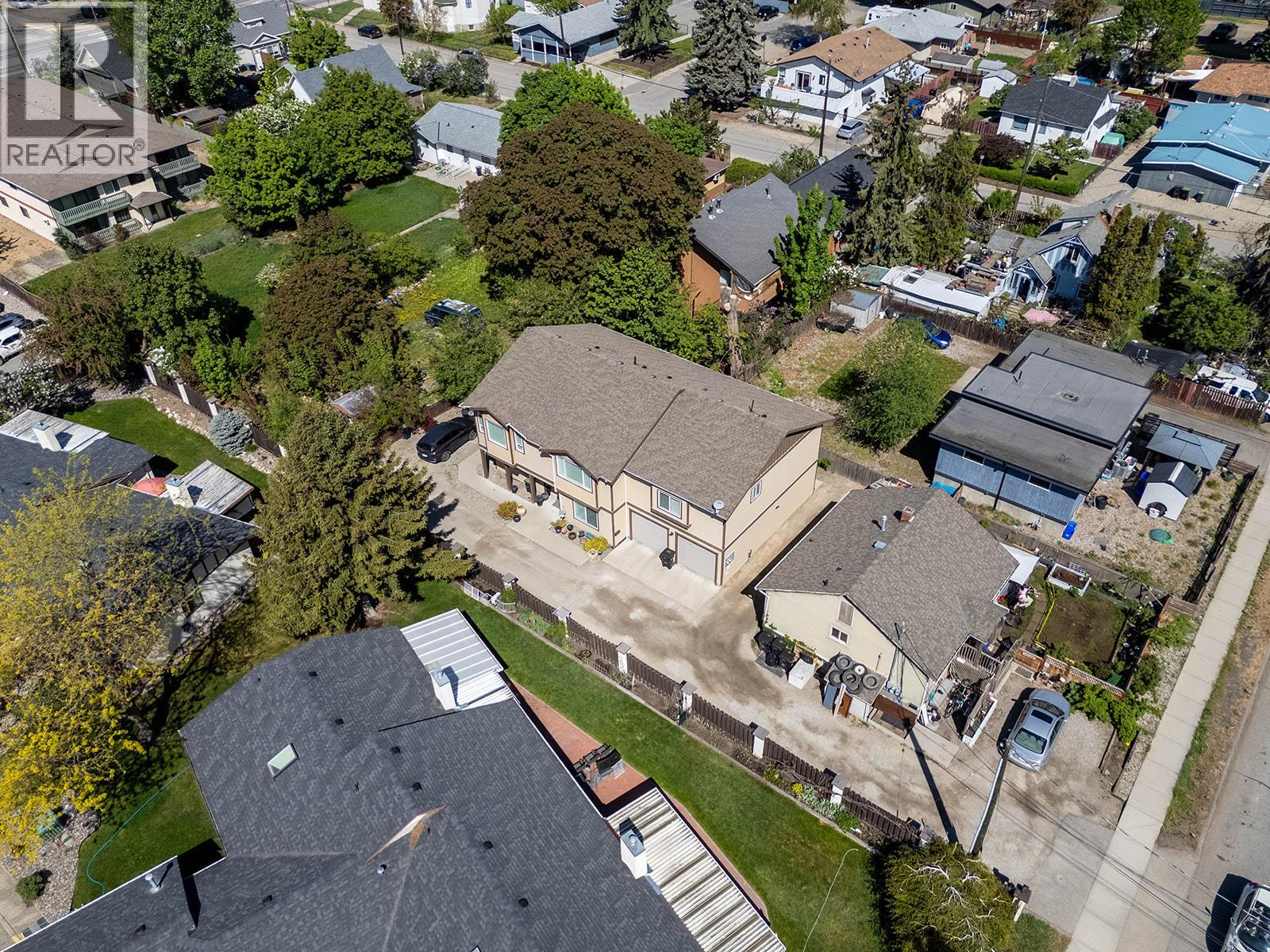 4002 25 Street - 45