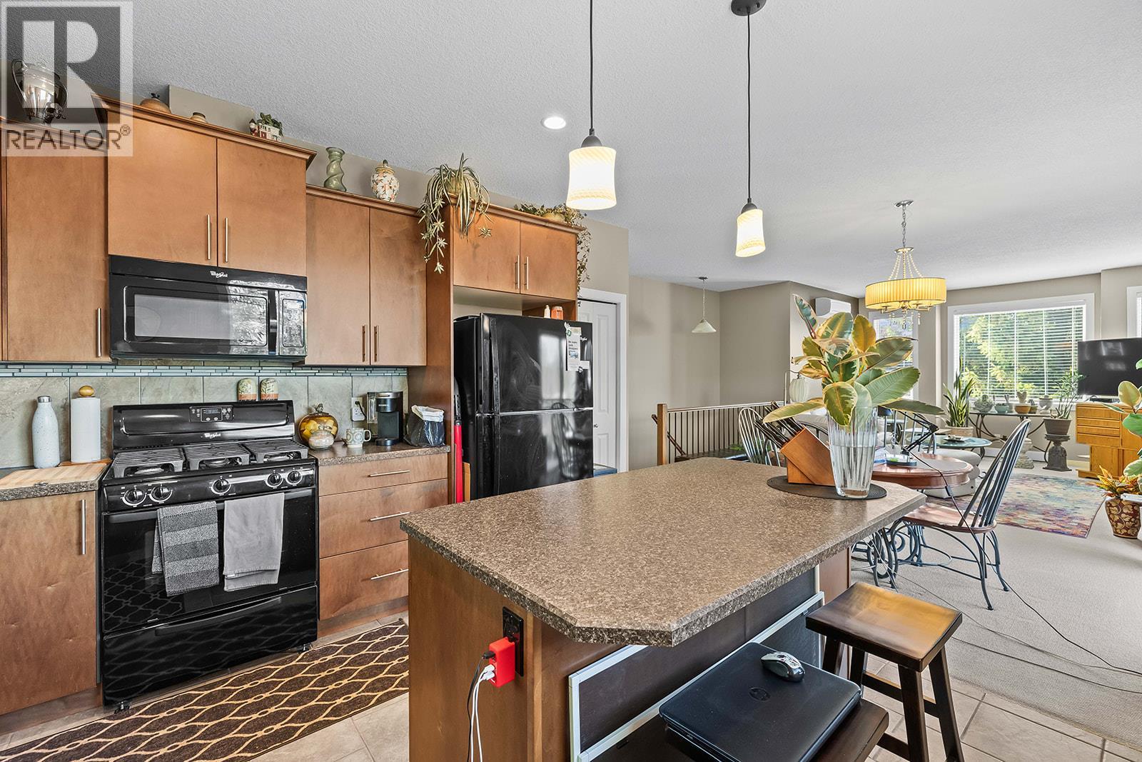 4002 25 Street, Vernon