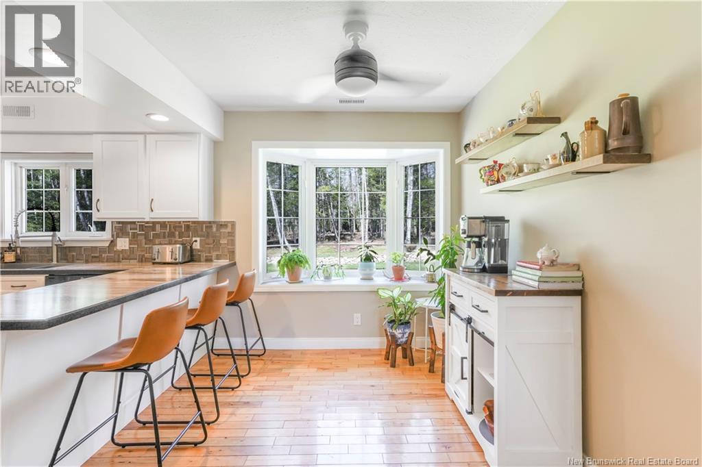 9 Katie Avenue - 10