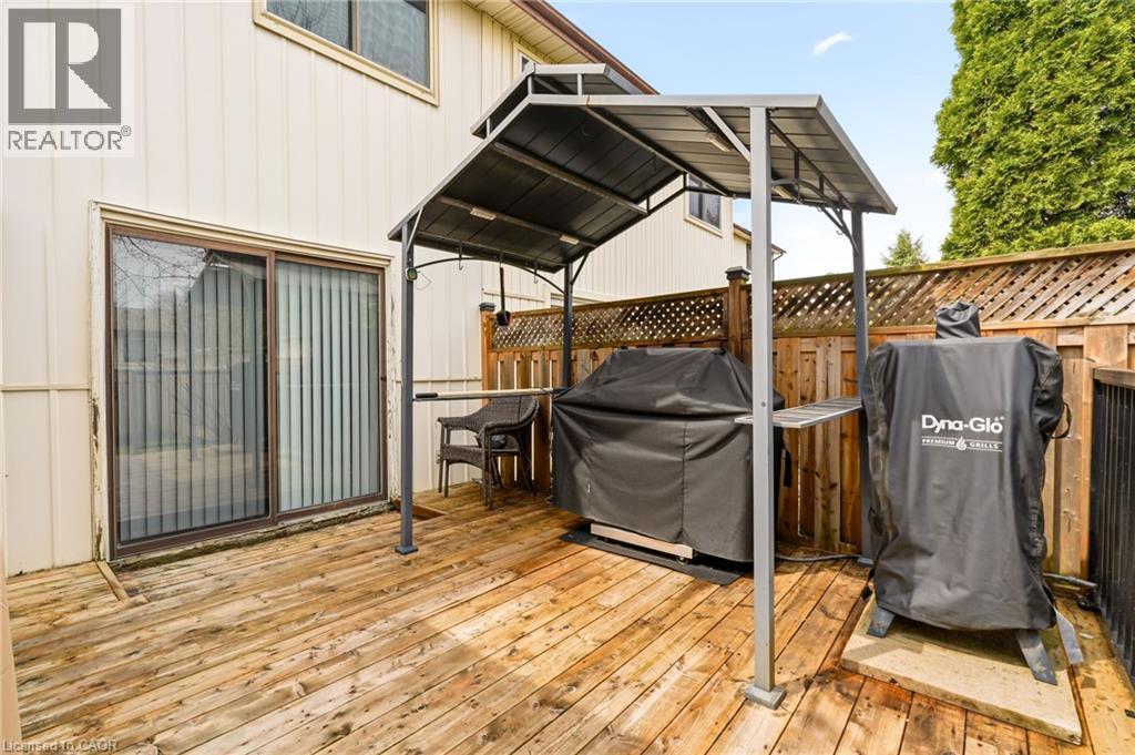 2349 MIDDLESMOOR Crescent, Burlington, Ontario, L7P3X4 — Photo 32