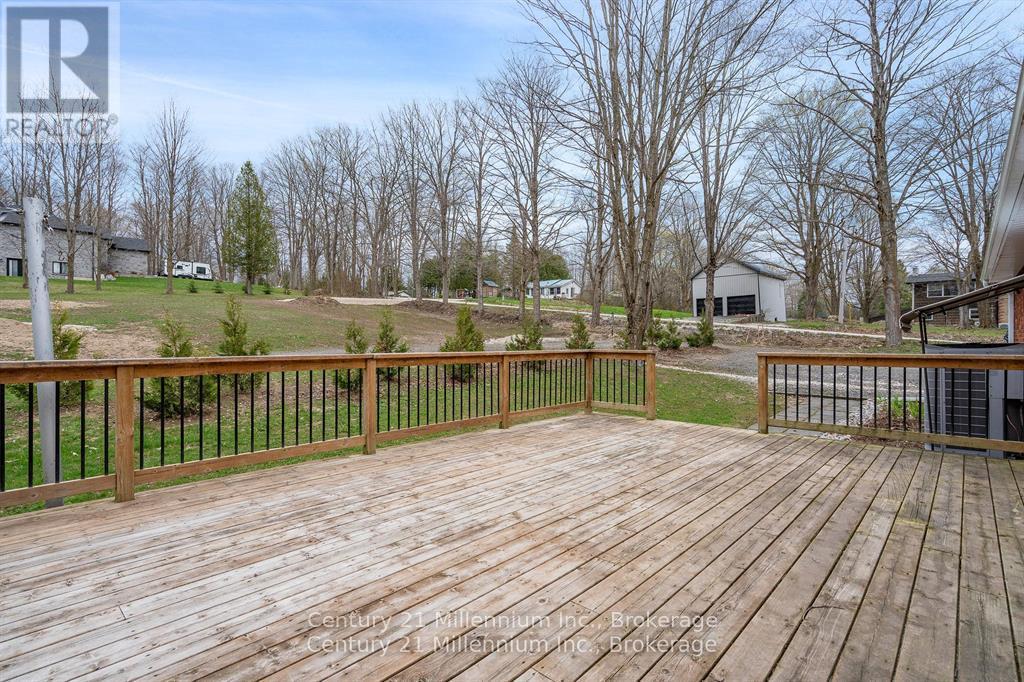 205 NAPOLEON STREET - 17