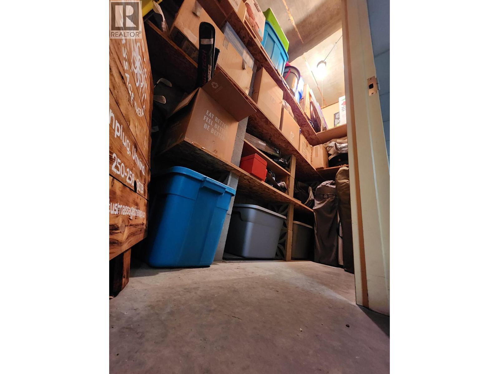 #206 307 Whitman Road - 31