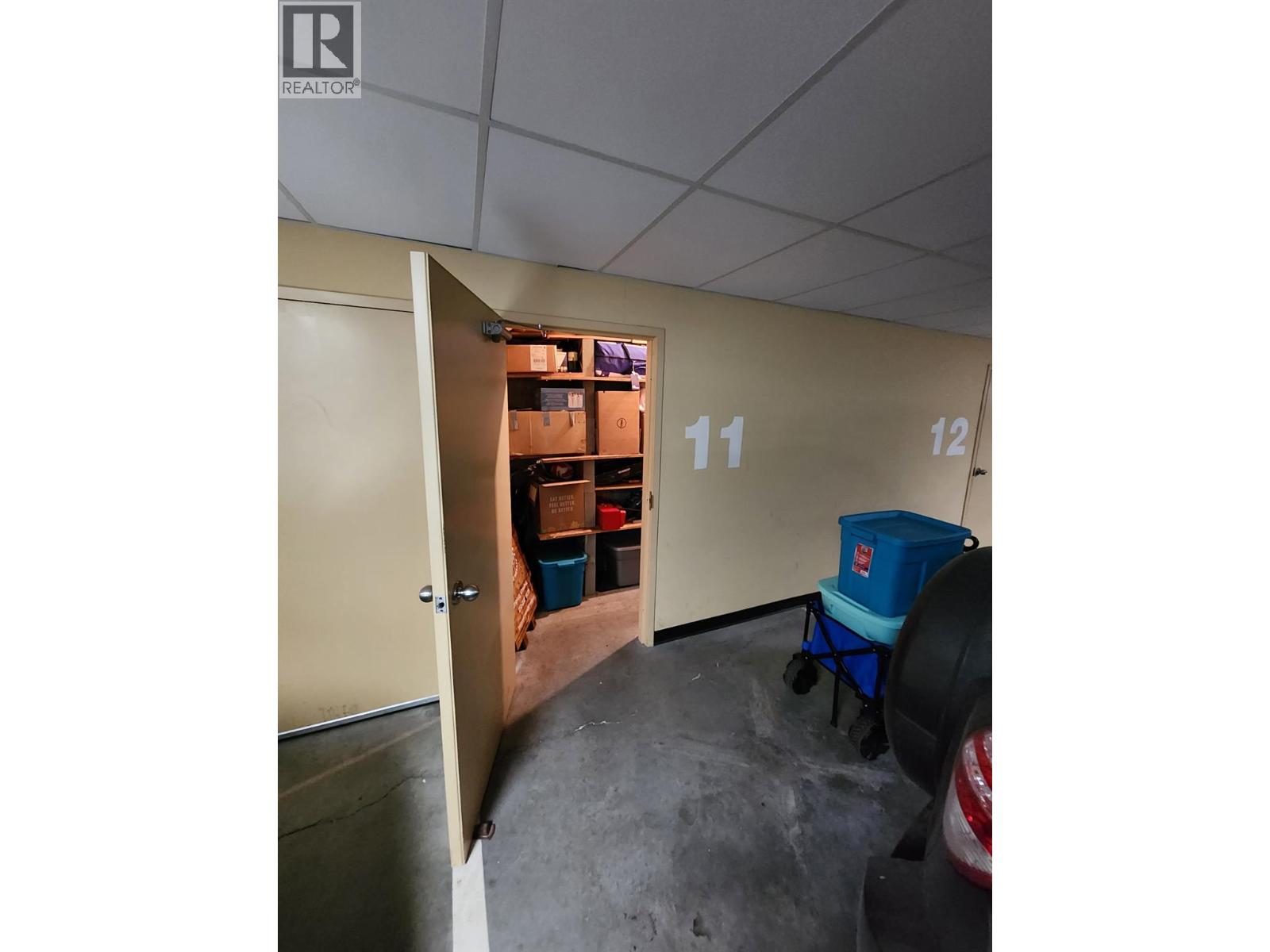 #206 307 Whitman Road - 30