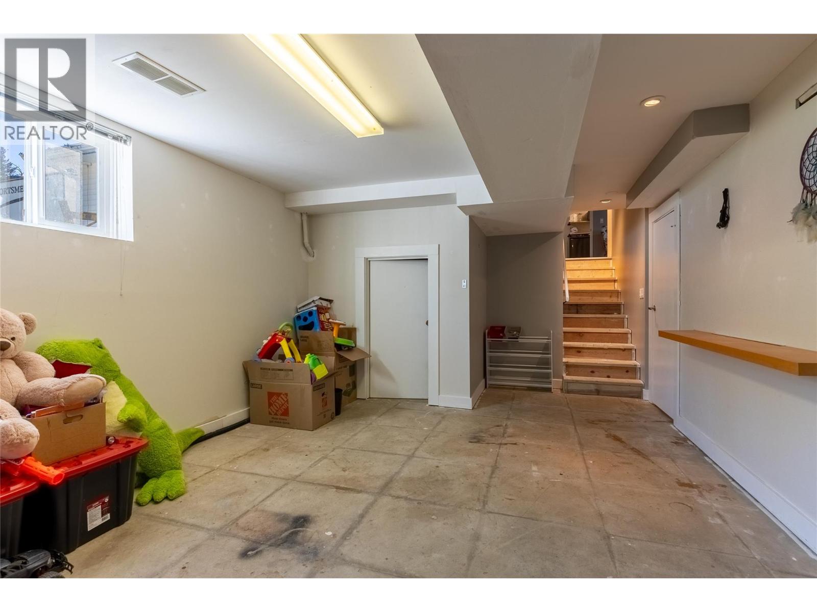 8 Breccia Drive - 22