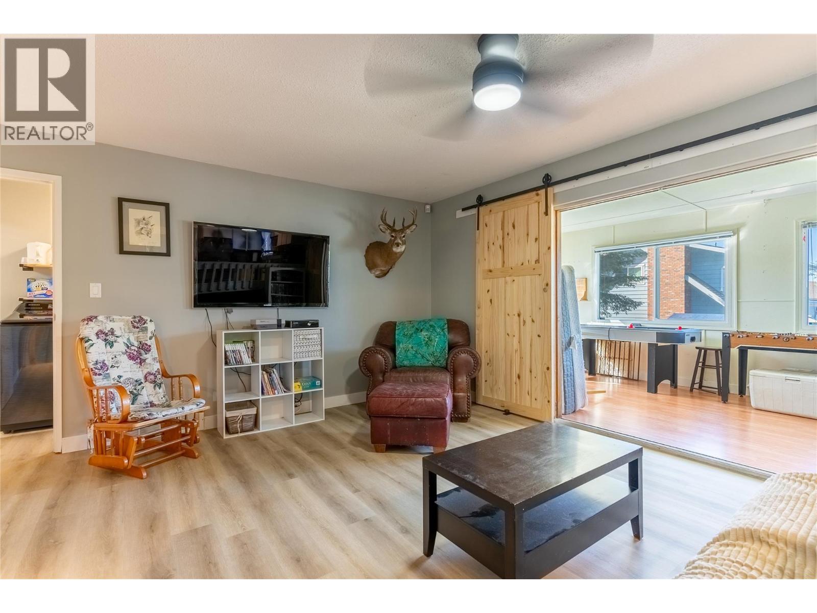 8 Breccia Drive - 10