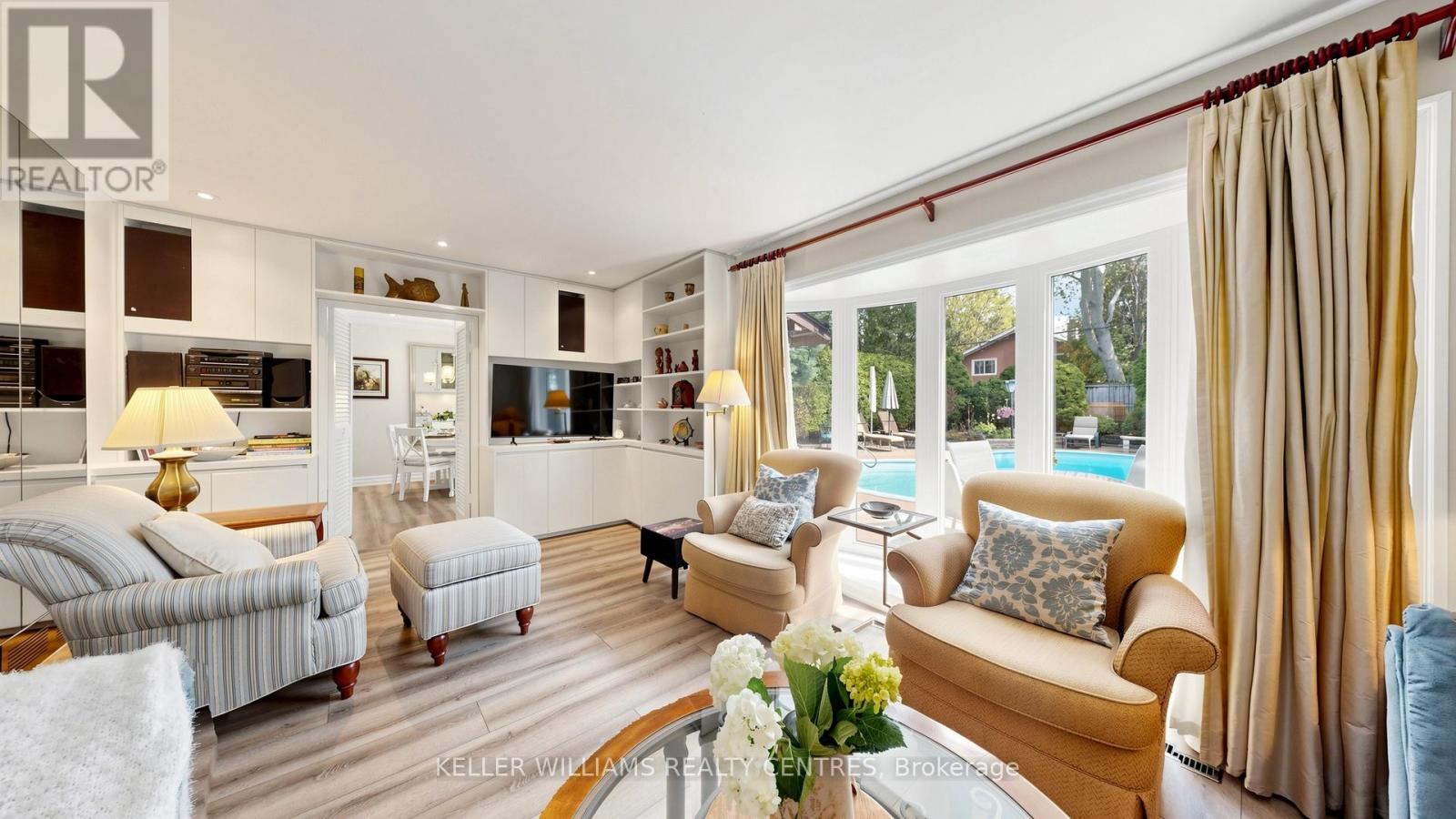 19 LESTERWOOD CRESCENT - 10