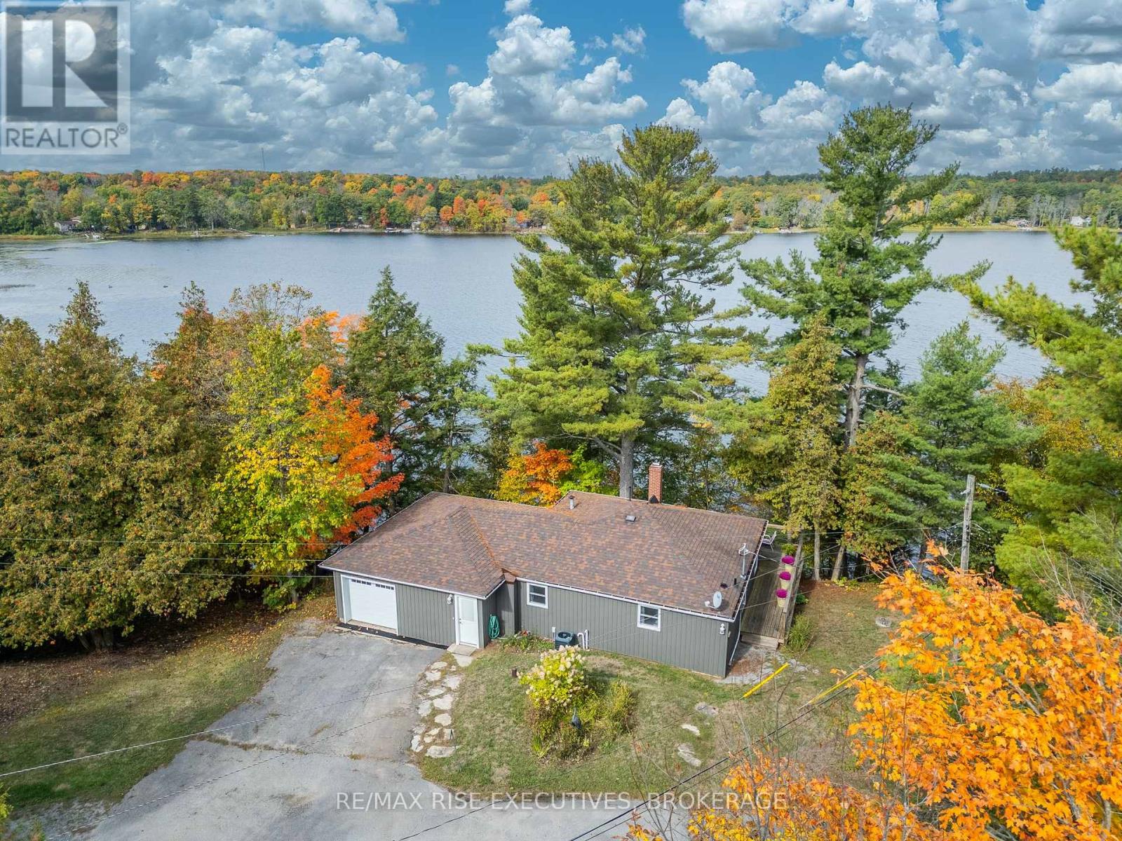 1017 WOODS LANE - 1