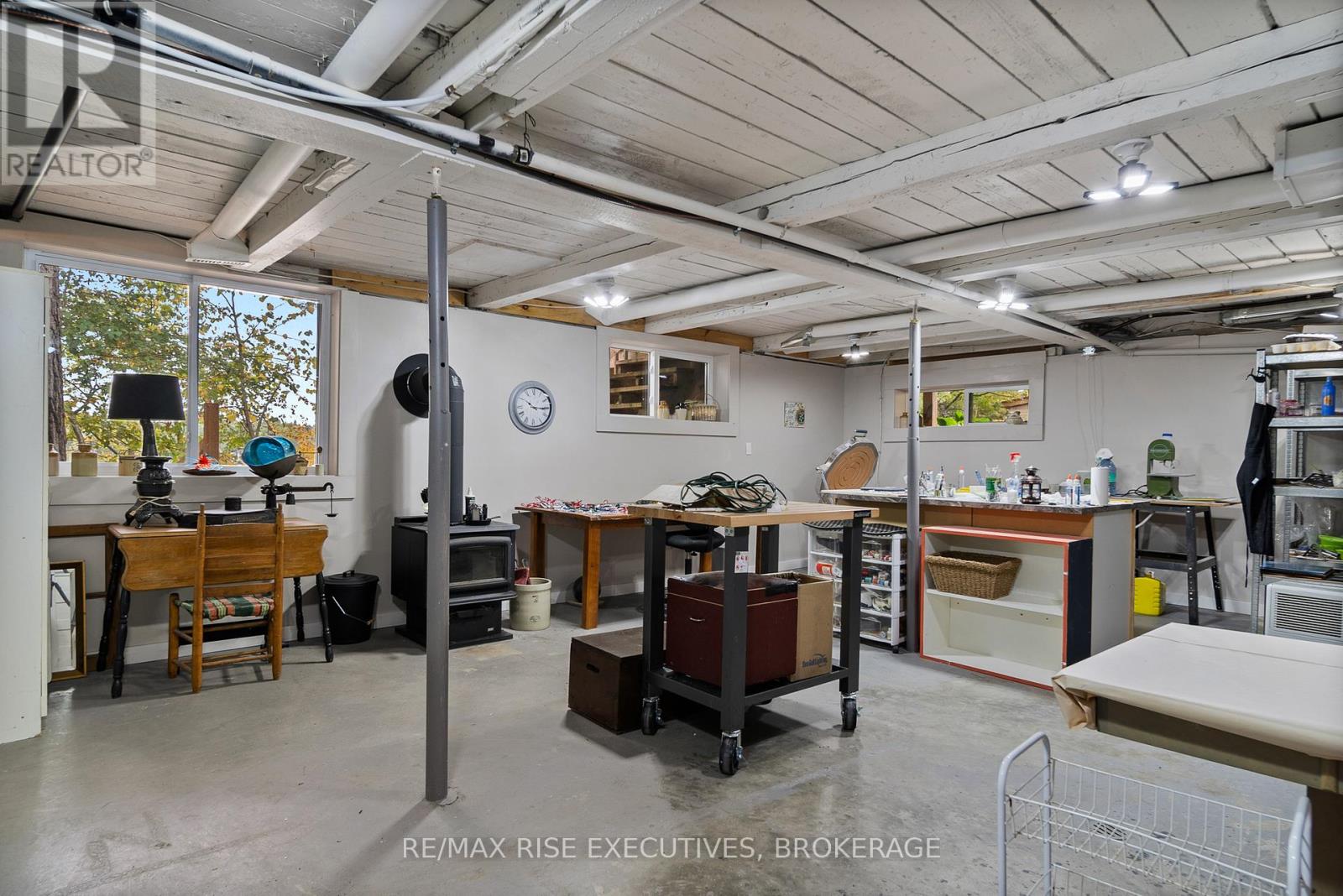 1017 WOODS LANE - 26