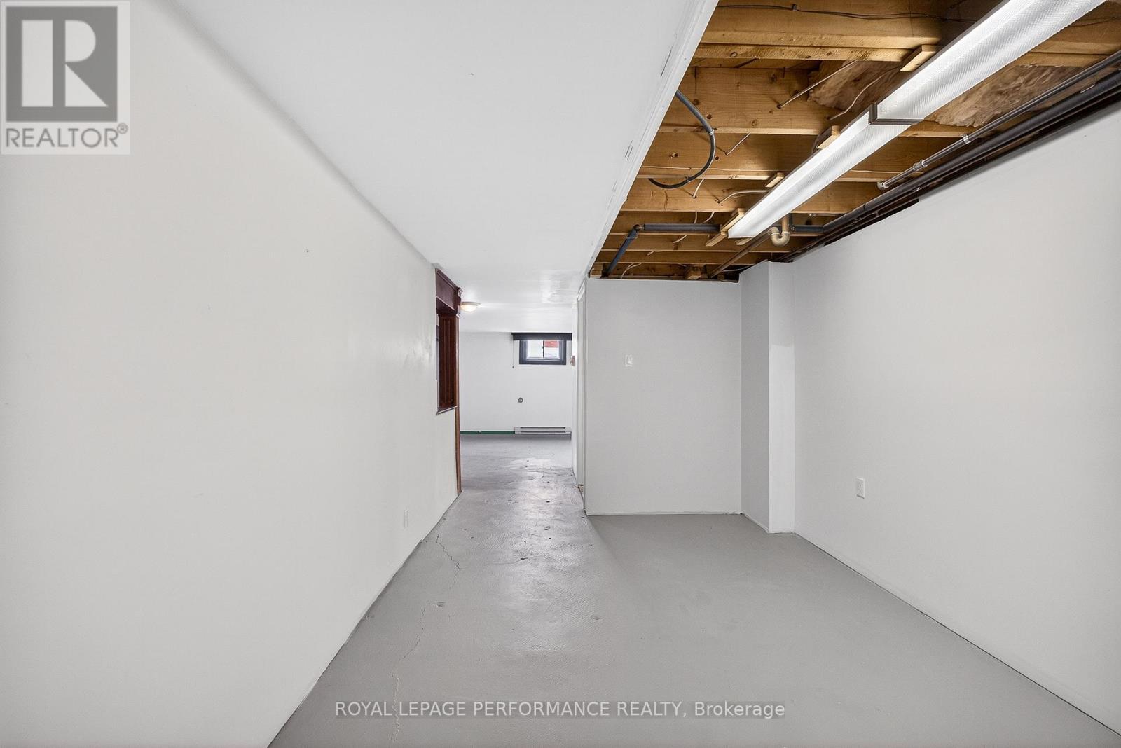 3864 CARP ROAD - 37