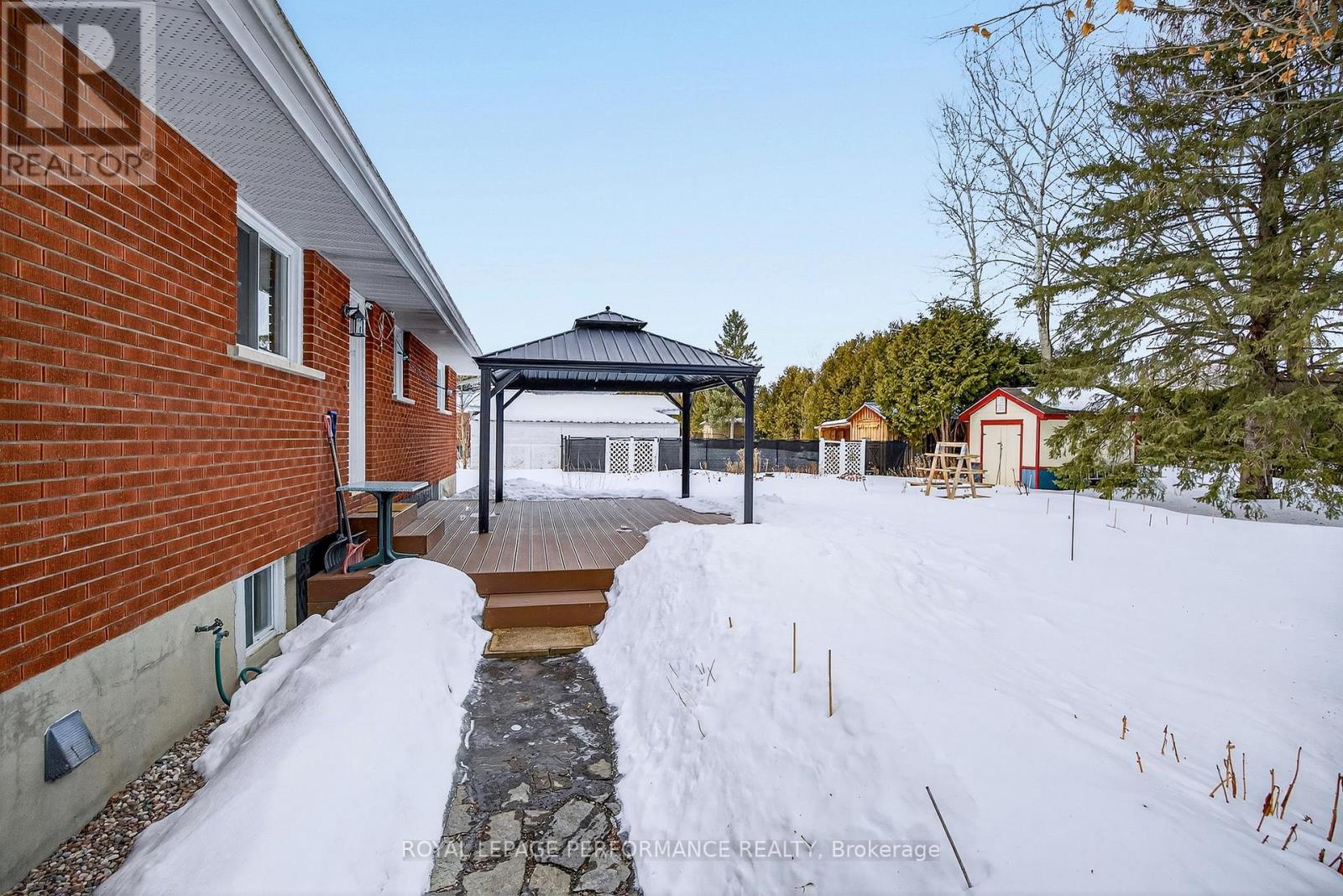 3864 CARP ROAD - 43