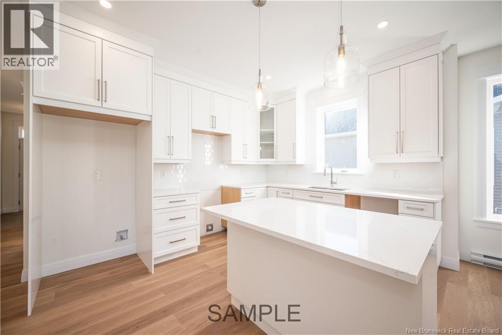 523 Royal Oaks Boulevard - 13