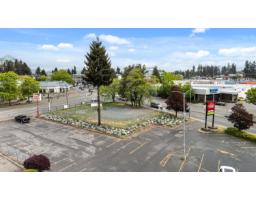 31992 South Fraser Way, Abbotsford, BC V2T1V6 Photo 11