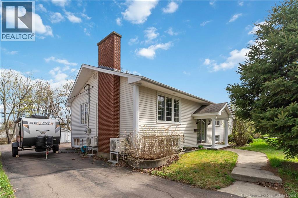 45 Coventry Crescent - Image 2
