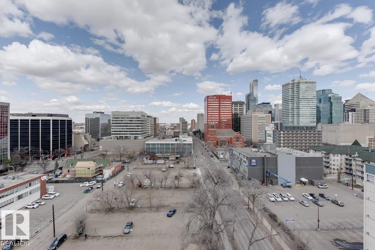 #1201 10504 99 AV NW - 31