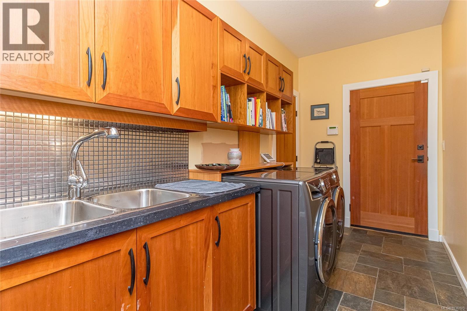 1584 Stamps Rd - 34