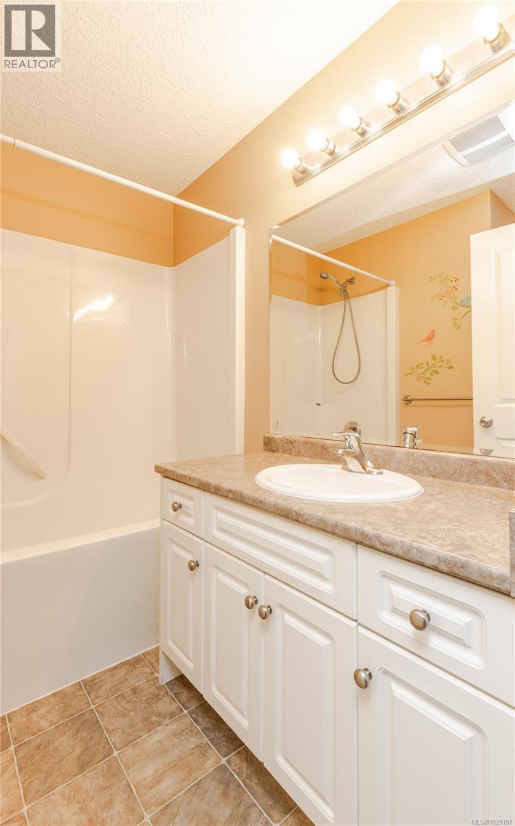 293 Applegreen Ave - 18