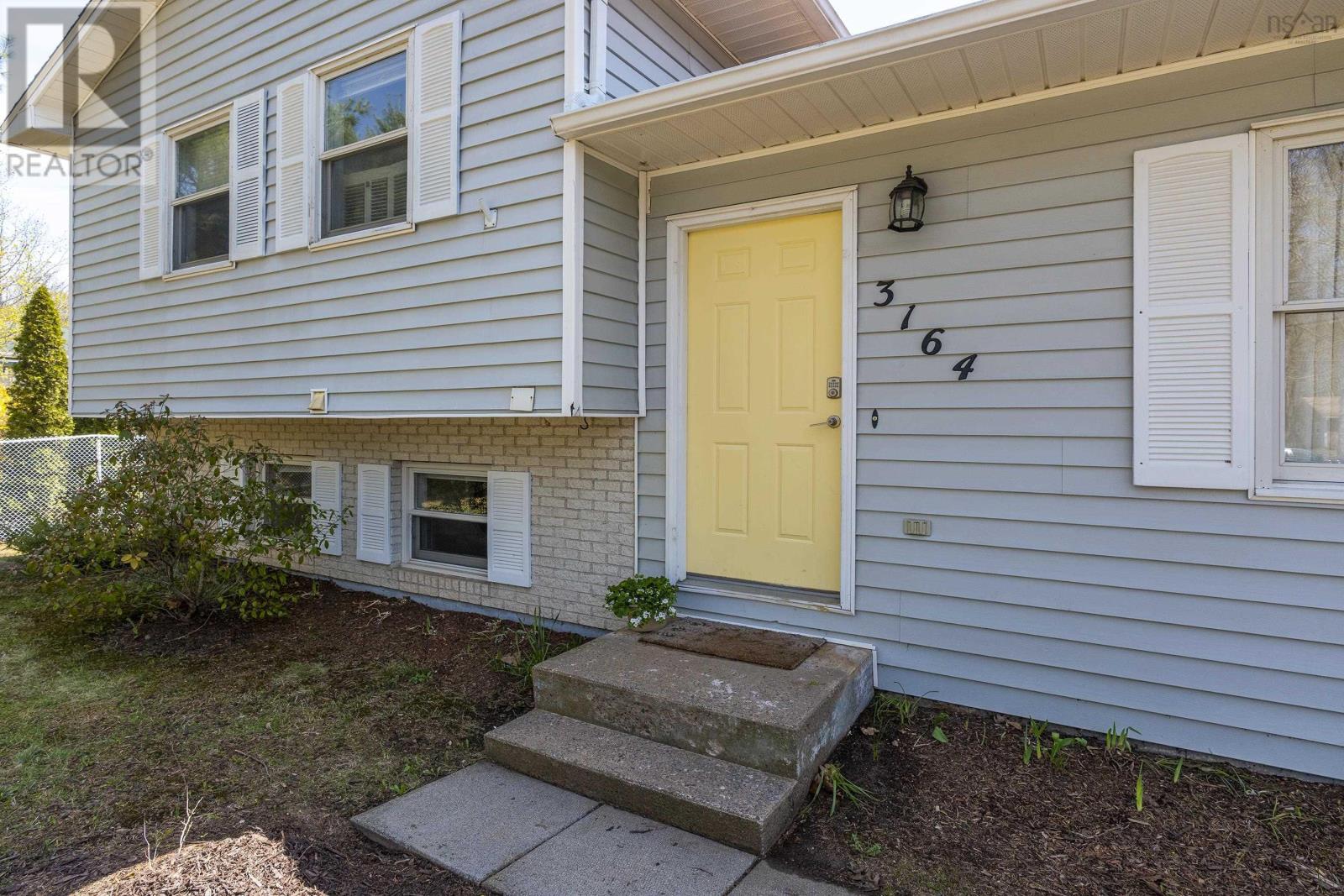 Property 40 of 48 of 3164 Cornwallis Crescent