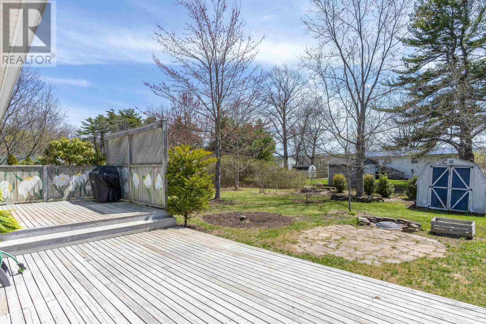 Property 36 of 48 of 3164 Cornwallis Crescent