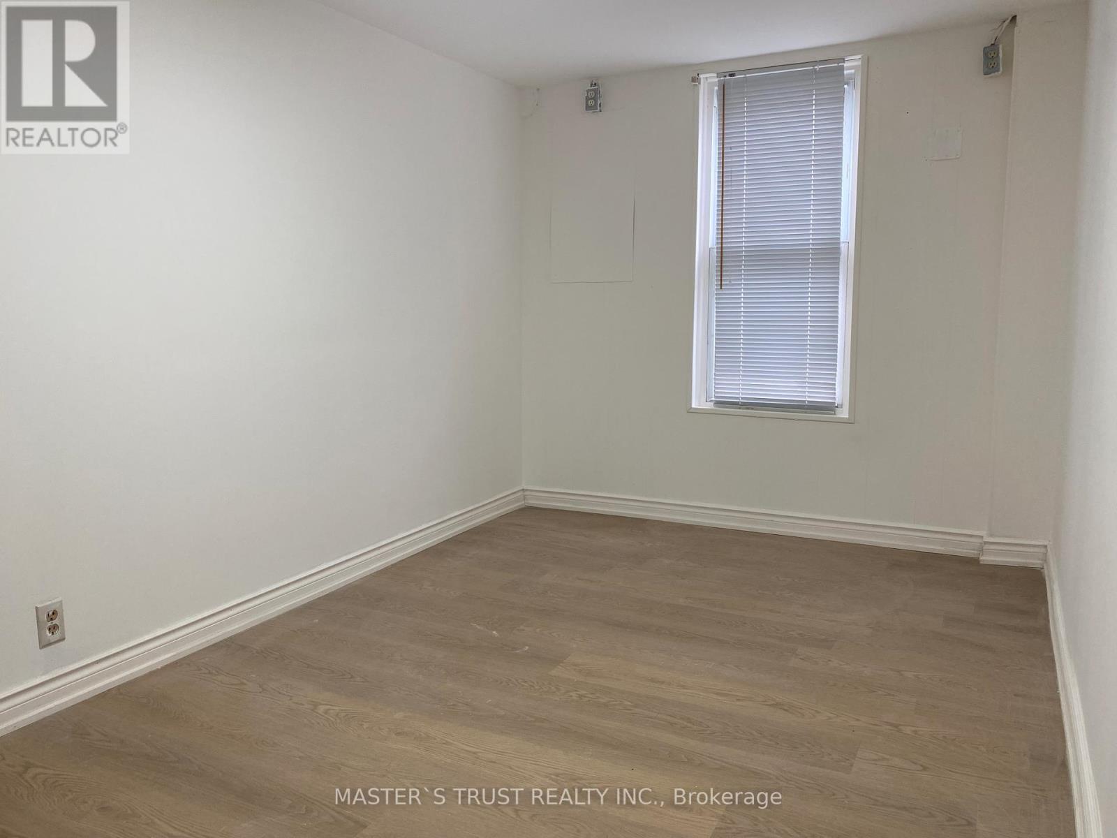 4744 PARK STREET - 6