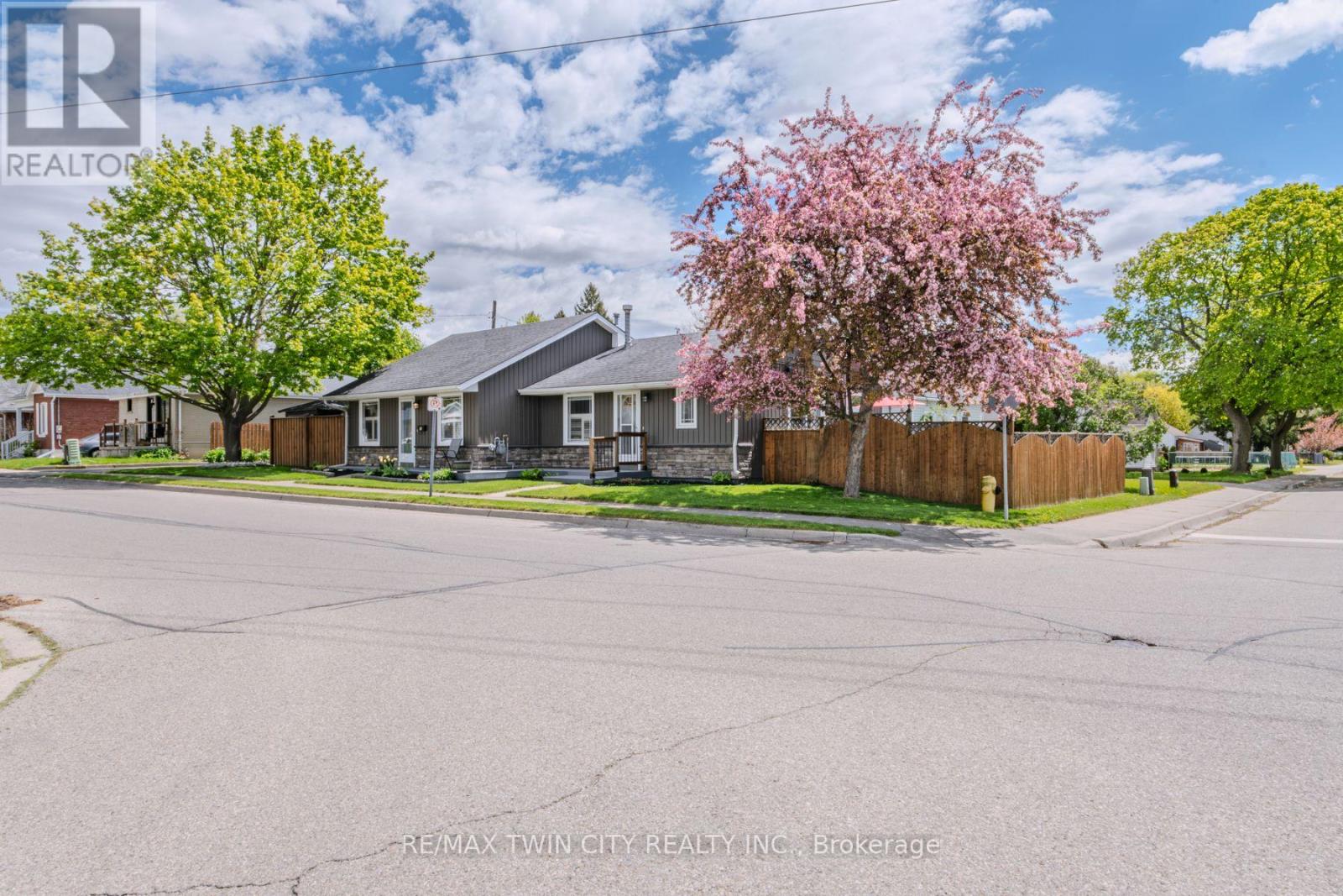36 CRANDELL AVENUE - 1