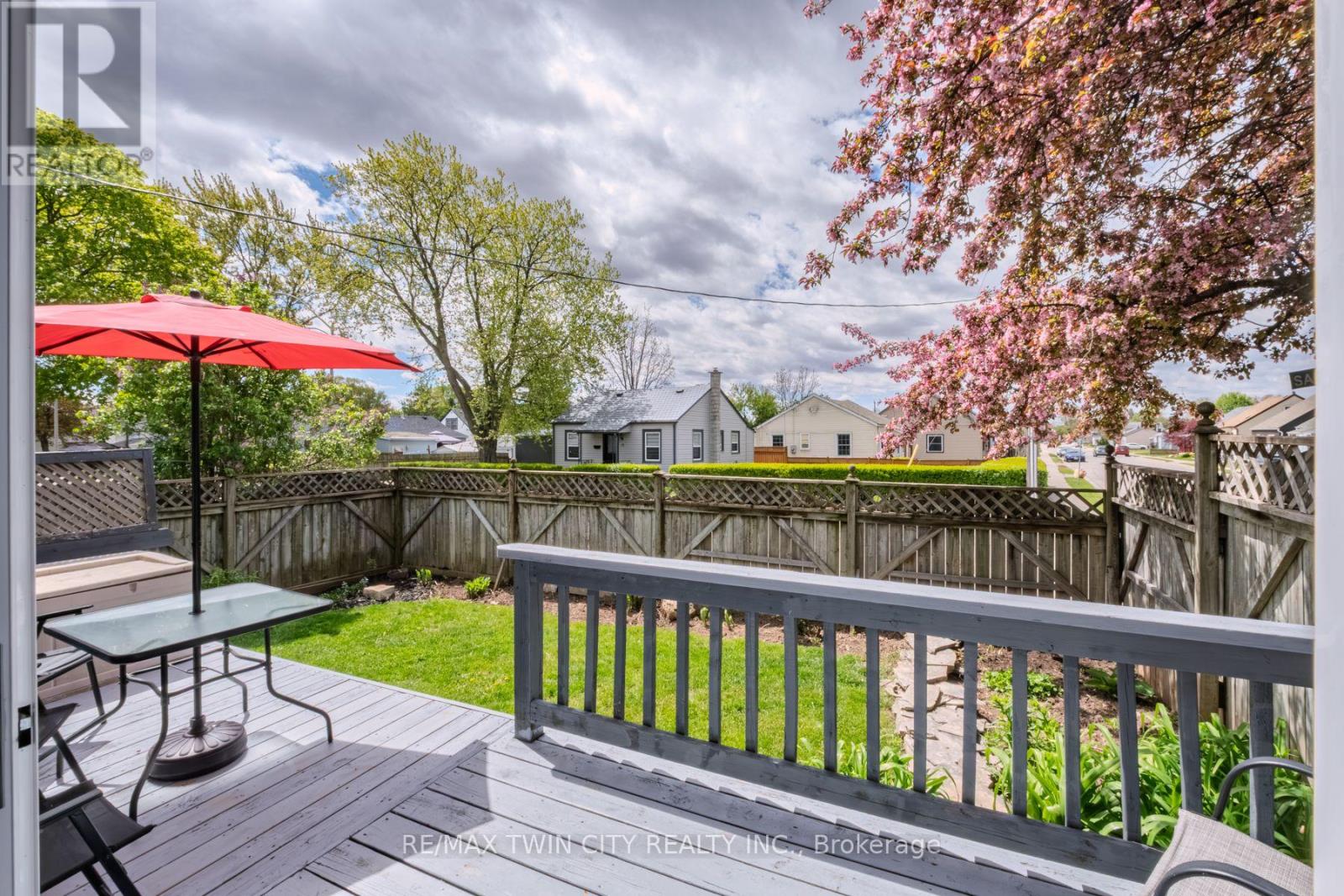 36 CRANDELL AVENUE - 34