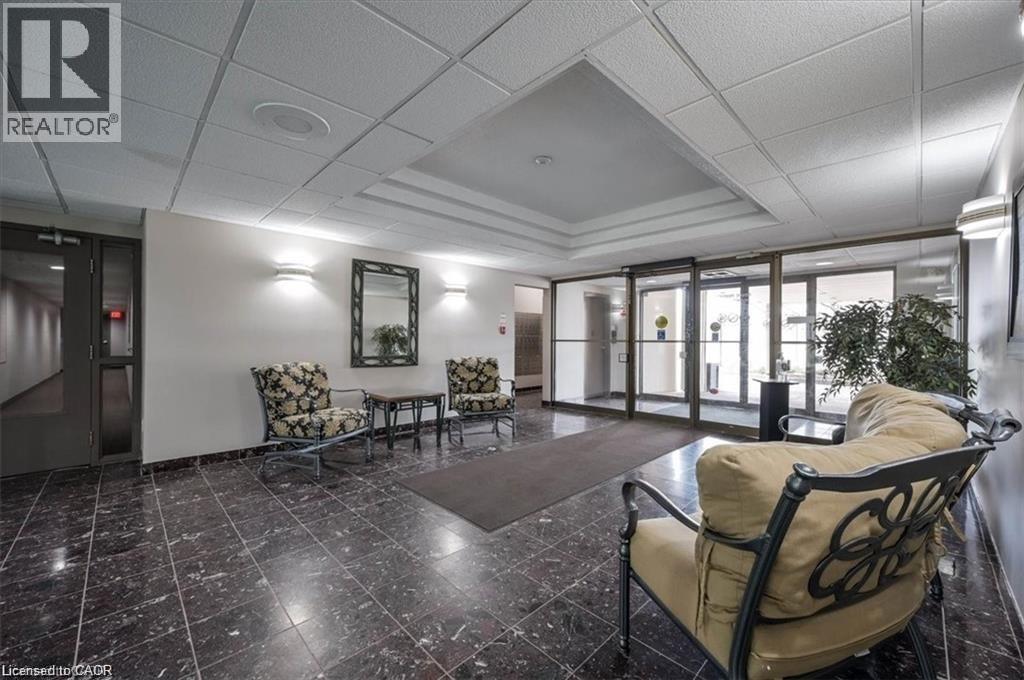 #609 260 SHELDON Avenue - 18