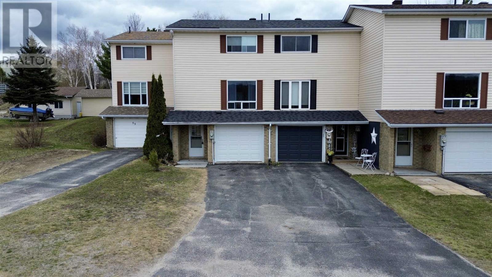 31 Forest PL, Elliot Lake, Ontario, P5A3C5 — Photo 21