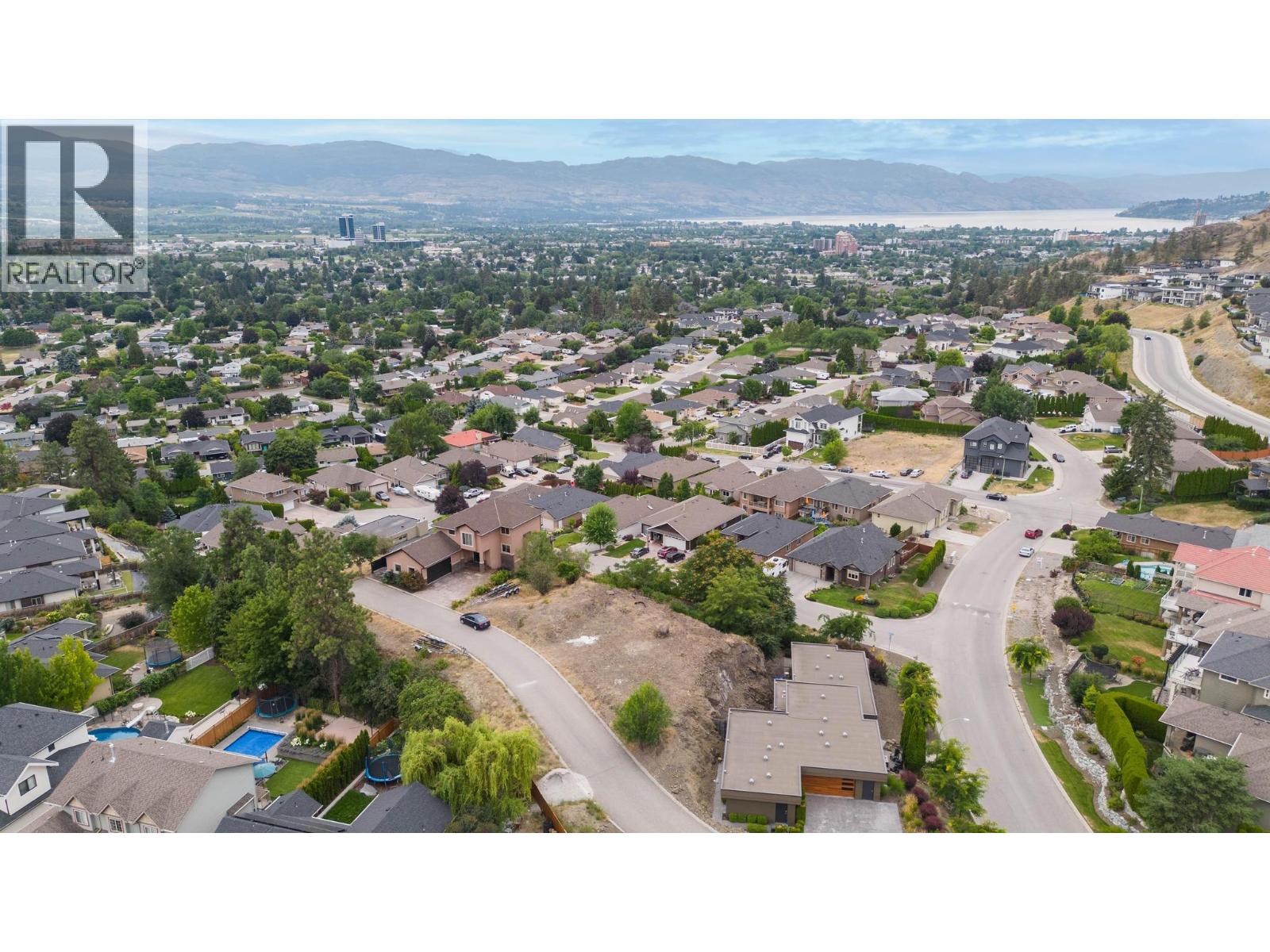  1703 Lindsay Drive, Kelowna