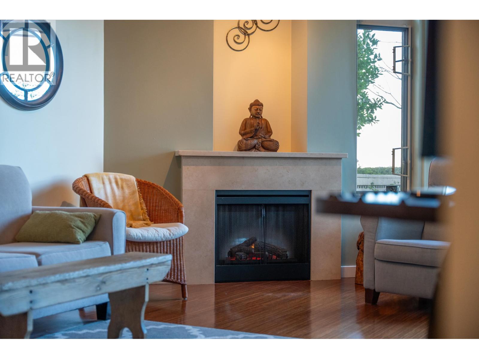 105 5160 DAVIS BAY ROAD, Sechelt