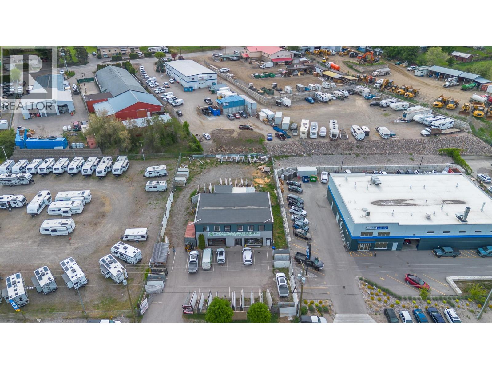  6245 97 Highway, Vernon