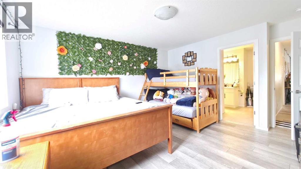 113 Cityspring Manor NE - 12