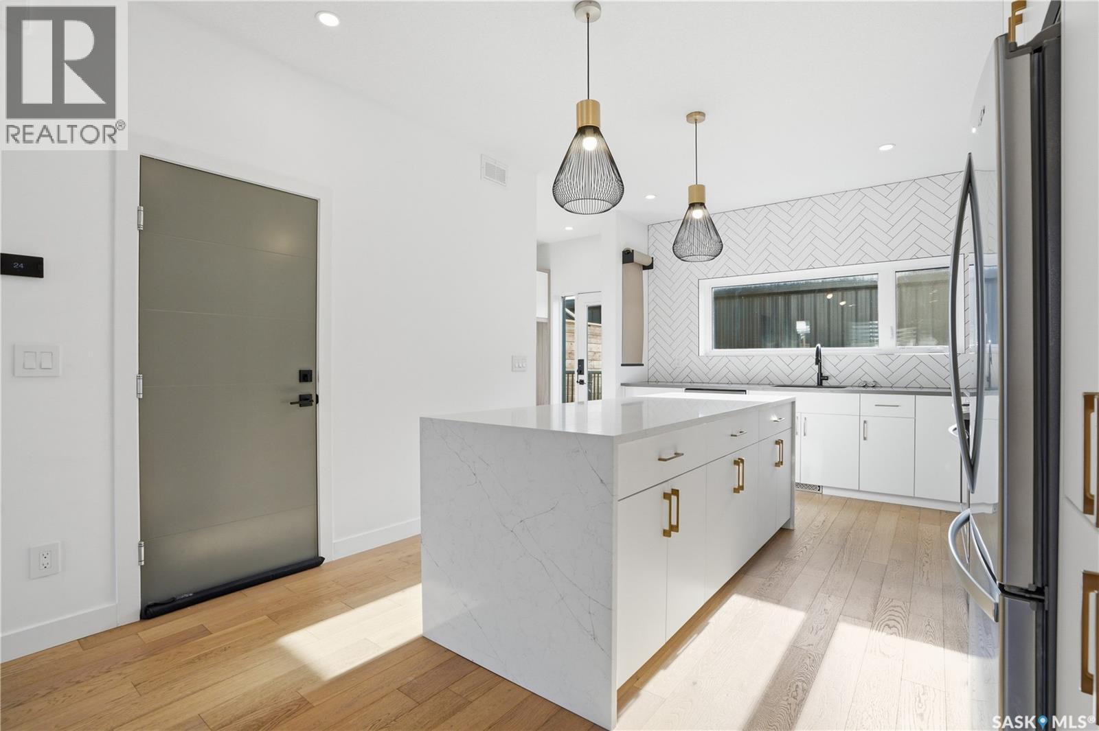 1603 Edward AVENUE - 21