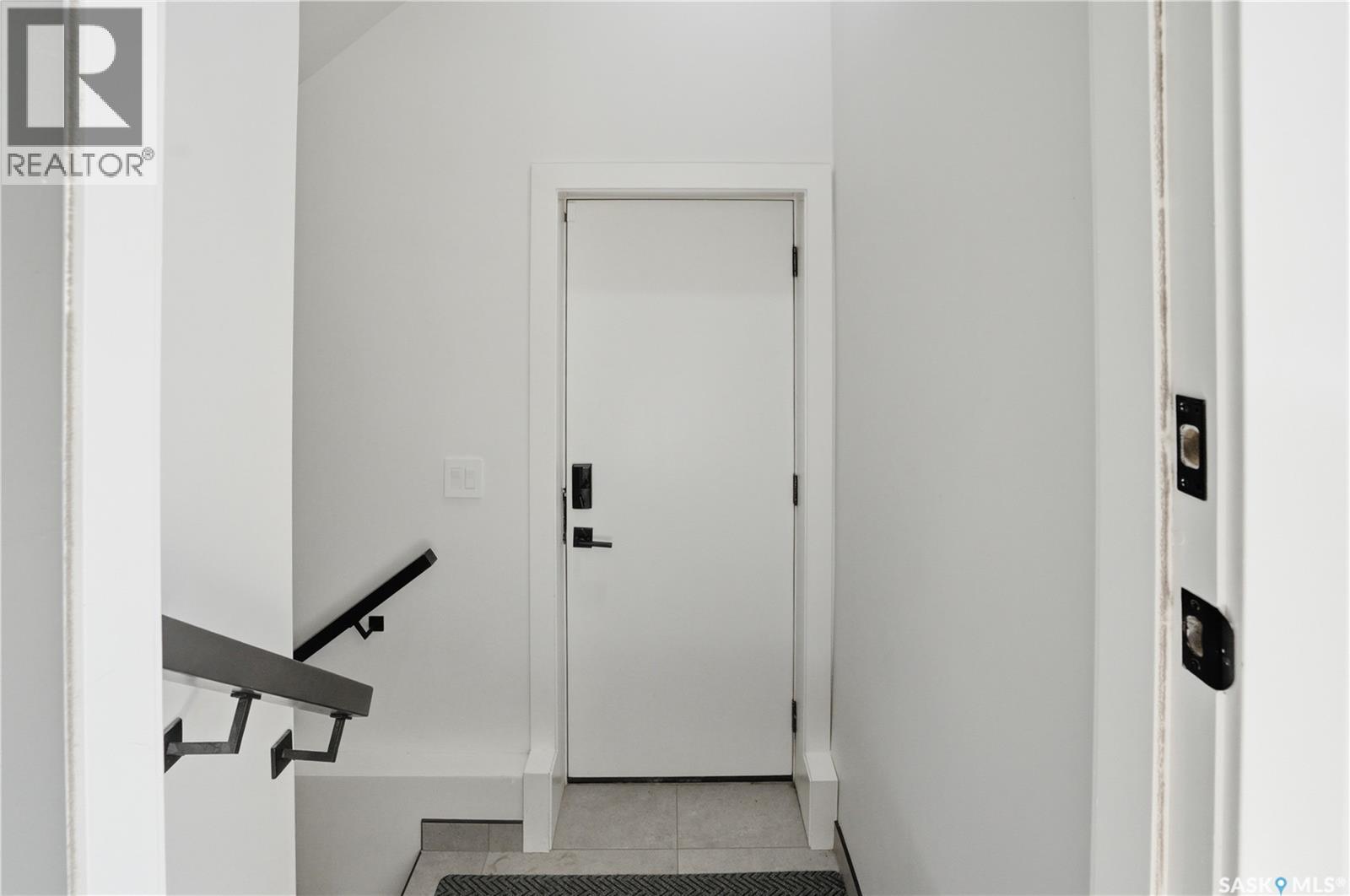 1603 Edward AVENUE - 40