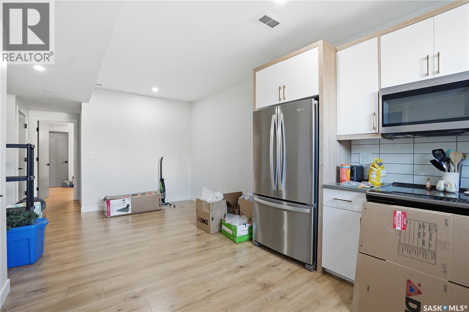 1603 Edward AVENUE - 45