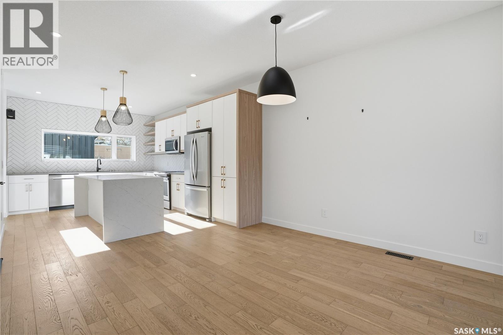 1603 Edward AVENUE - 8