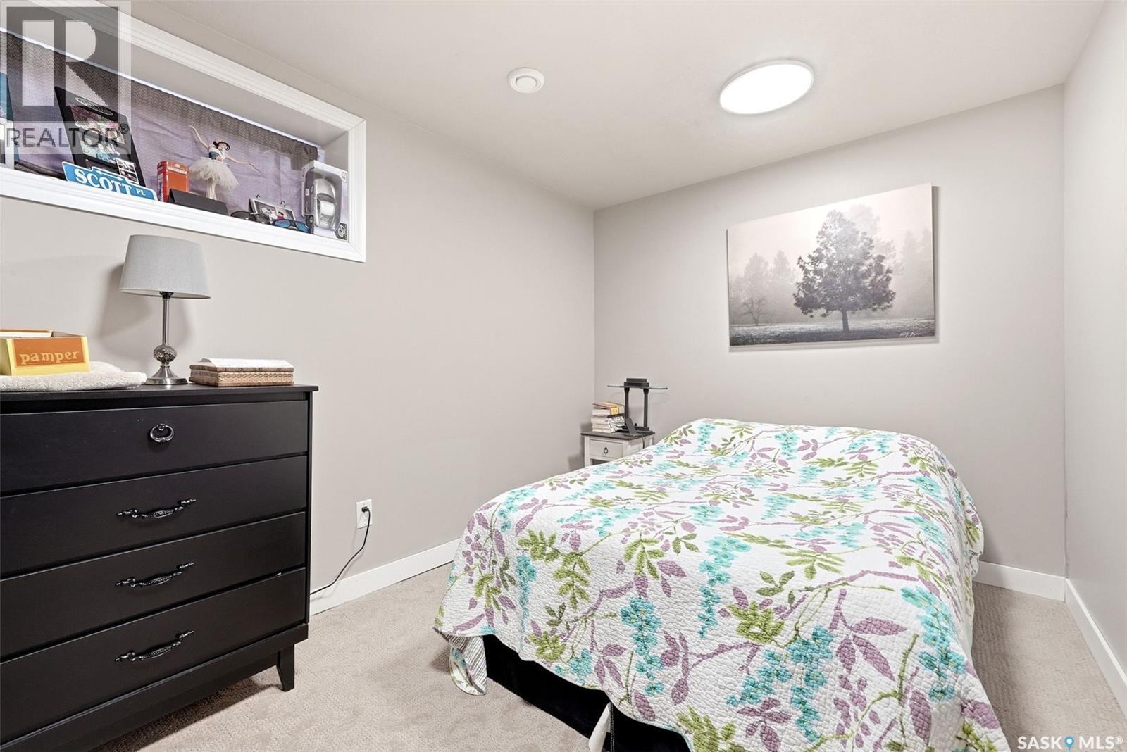 4220 Hillsdale STREET - 28