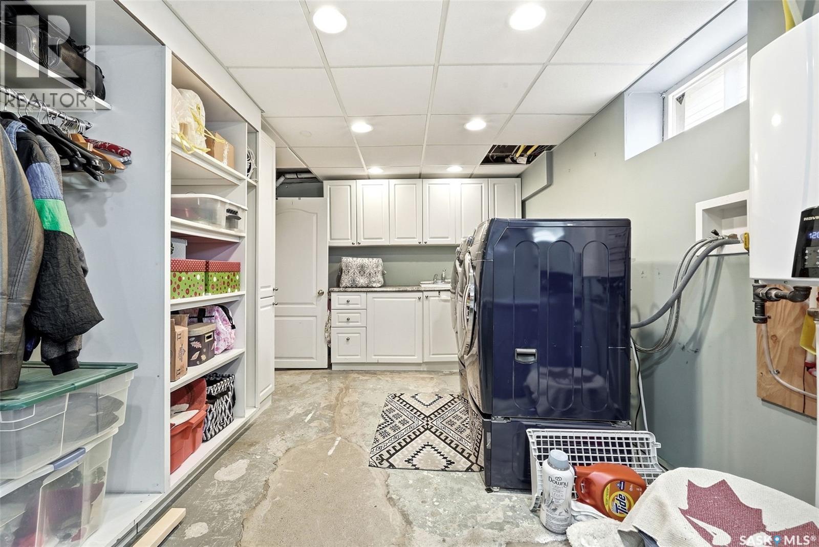 4220 Hillsdale STREET - 31