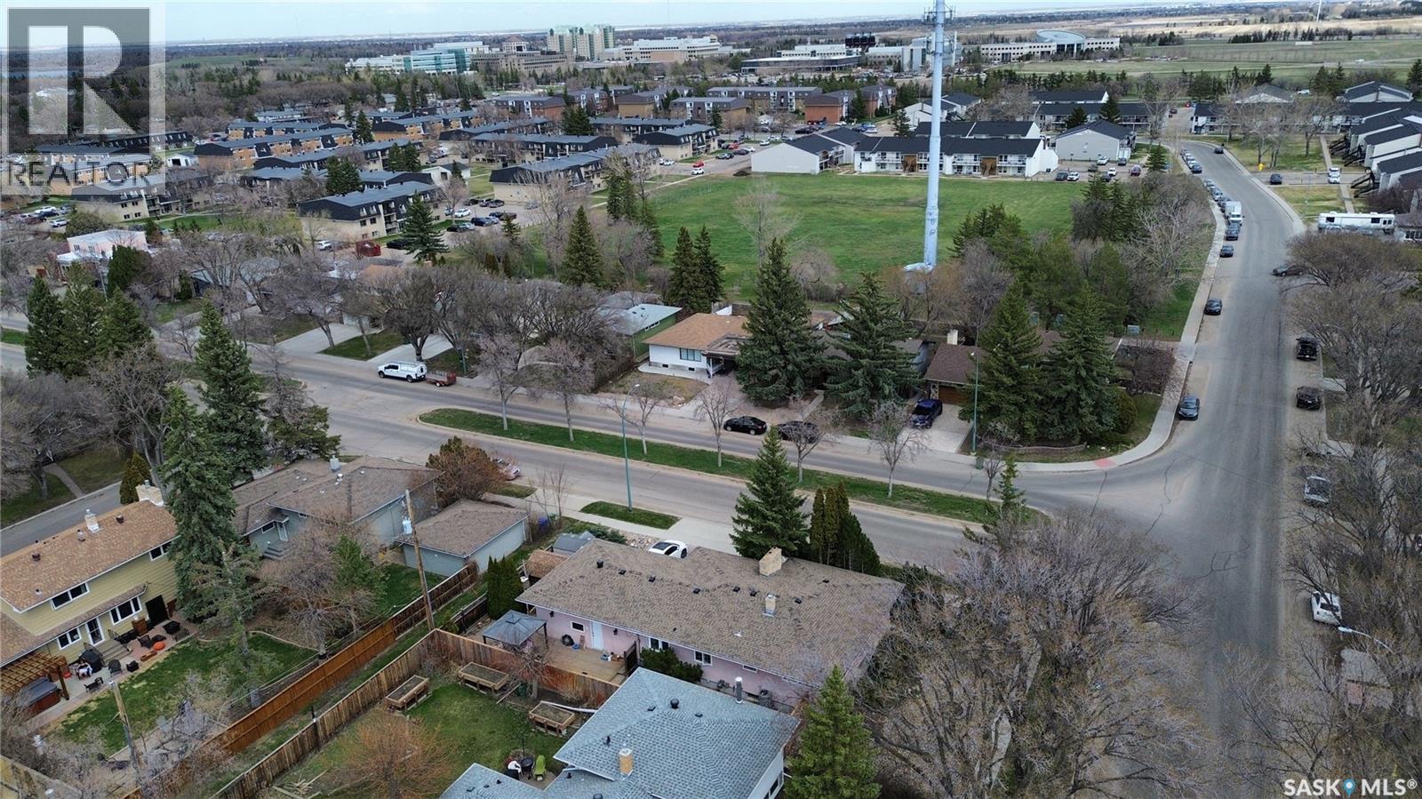 4220 Hillsdale STREET - 43