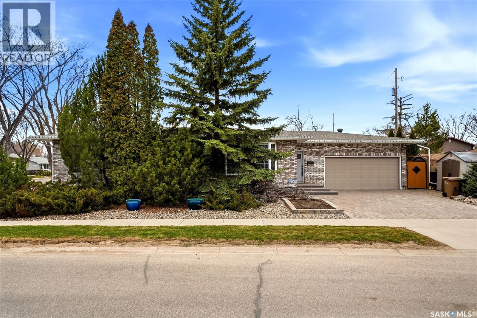 4220 Hillsdale STREET - 45