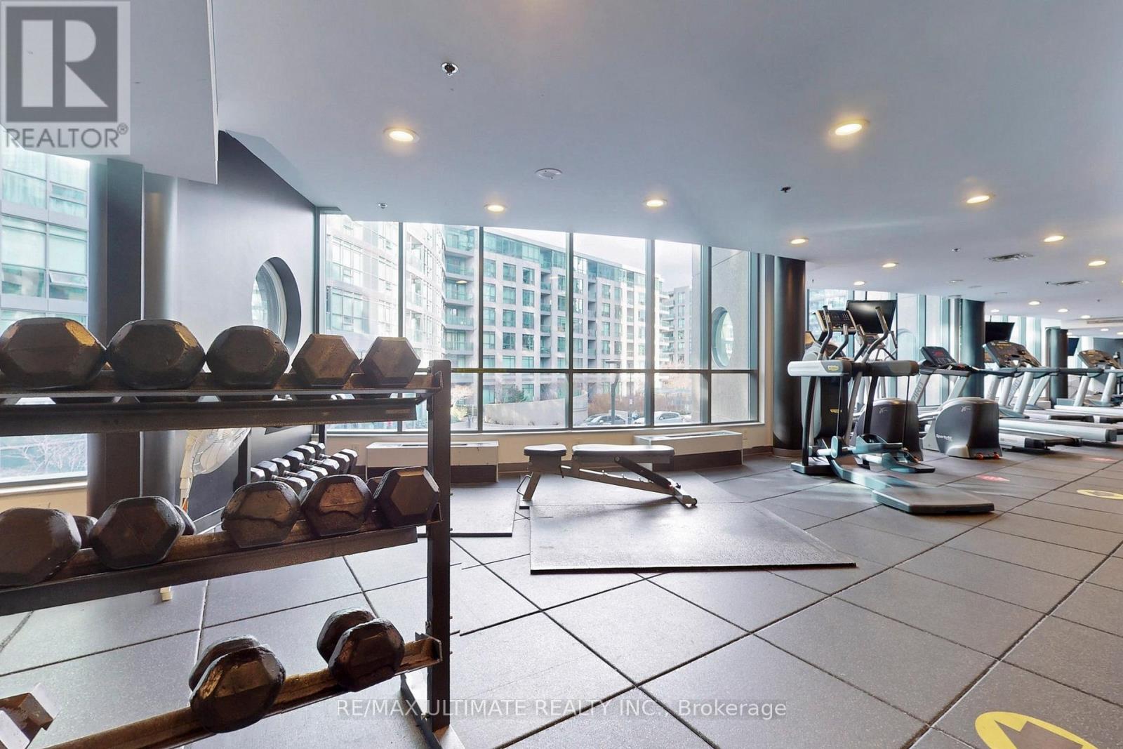 #228 231 FORT YORK BOULEVARD - 21