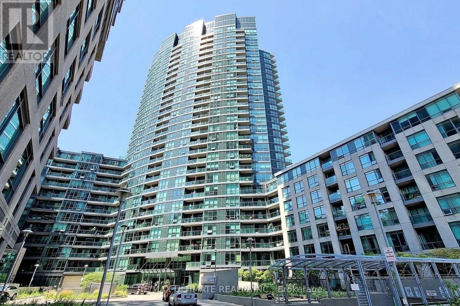 #228 231 FORT YORK BOULEVARD - 6