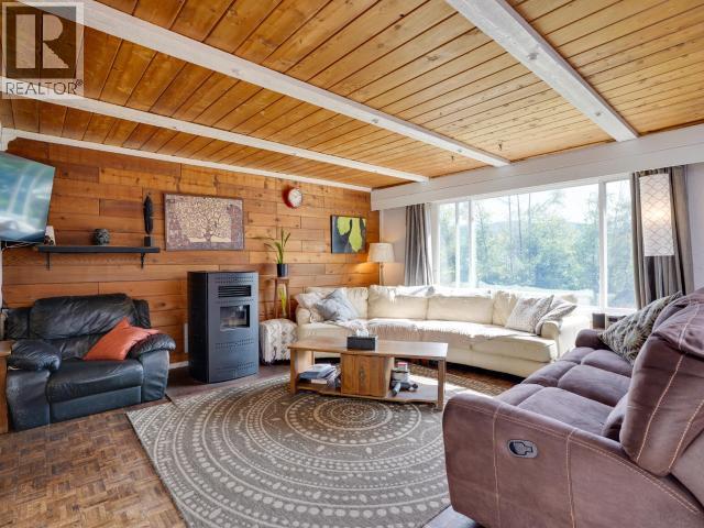 3008 ASH STREET - 4