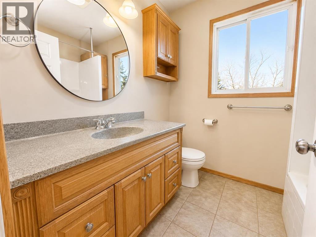 5015 Day Street - 13
